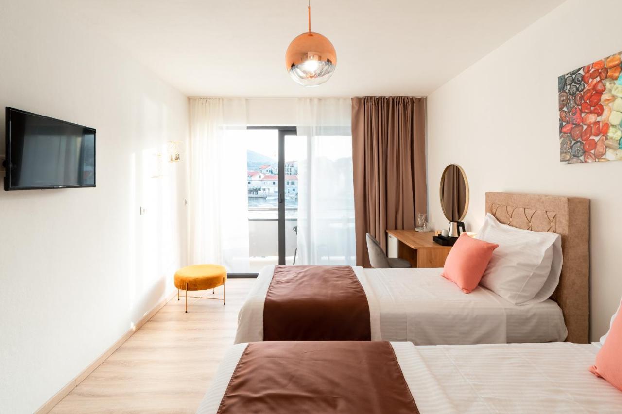 Apartments & Rooms Fisherman'S Luck Vela Luka Bagian luar foto